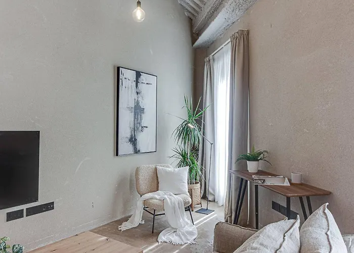 Metropolitan Boutique *